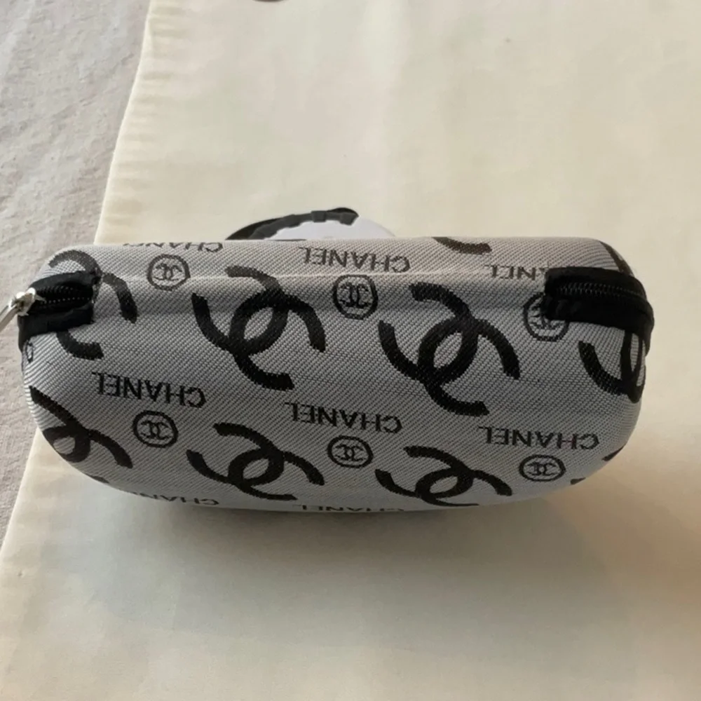 Eyeglass Case - Picture 2 of 6